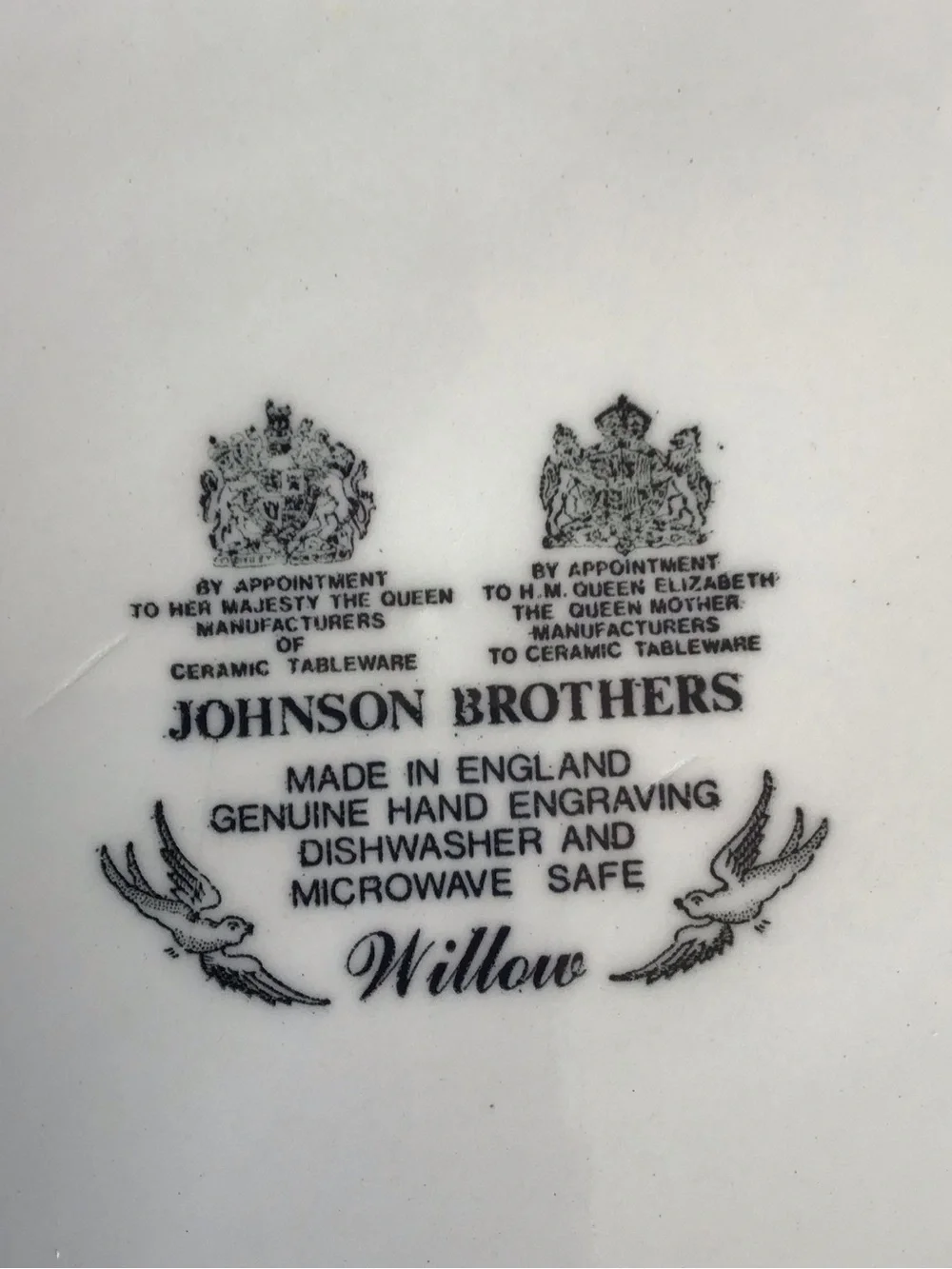 Vintage Johnson Brothers England Chinoiserie Blue Willow Plate